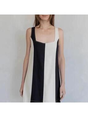 THINGS BETWEEN BLACK & WHITE CHELSEA DRESS